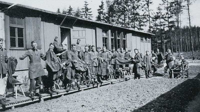 Время уборки и ремонта в трудовом лагере RAD в Драусмюле. 1943 г.