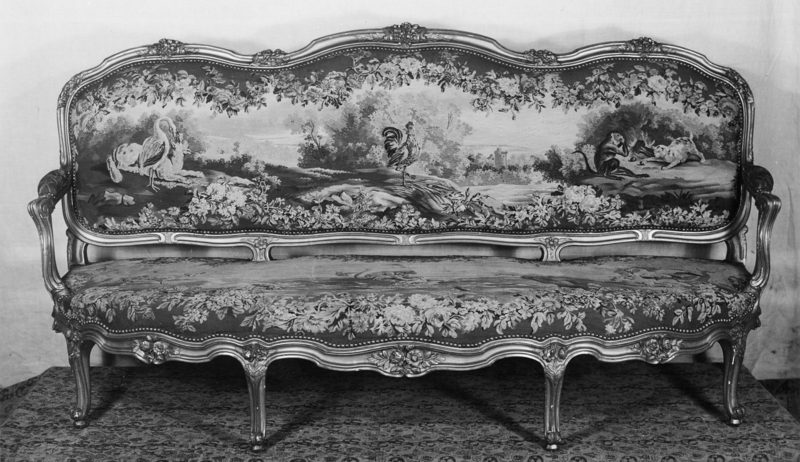 Французская мебель XVIII века в Каринхалле.