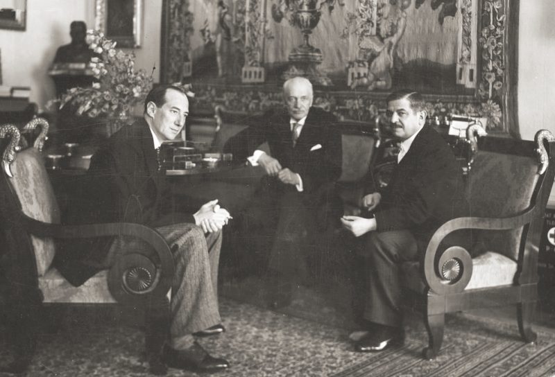 Юзеф Бек, министр иностранных дел Польши, Игнаций Мосьцицкий, президент Польши, Пьер Лаваль, премьер-министр Франции. Варшава 1935 г.