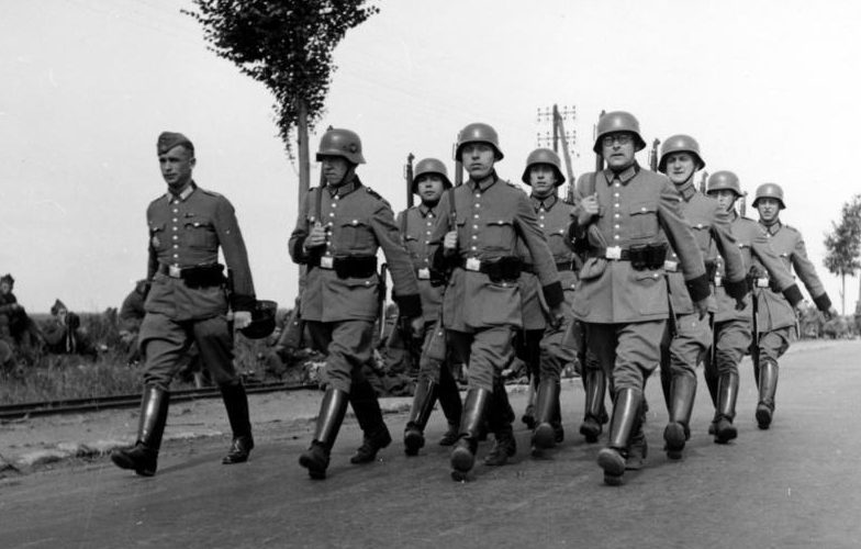 Schutzpolizei во Франции. 1940 г.