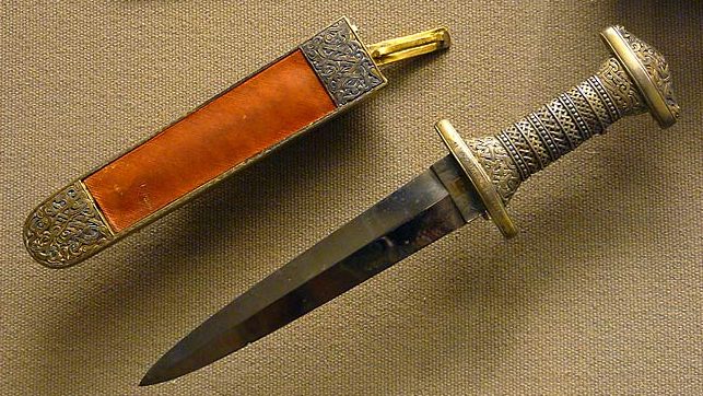 Охотничий нож Геринга в военном музее Вест-Пойнта. 