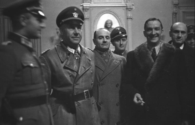 Офицеры OrPo в Марселе. 1943 г. 