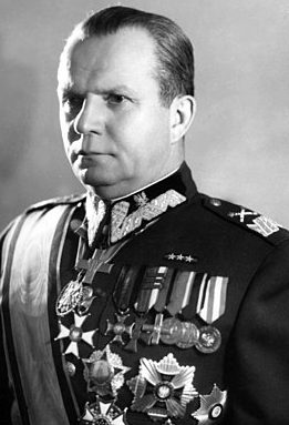 Маршал Михал Роля-Жимерский. 1945 г.