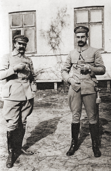 Юзеф Пилсудский и Казимеж Соснковский. 1913 г. 