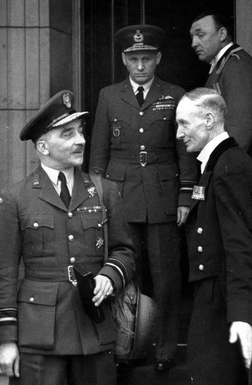 Генерал Станислав Уейский - генеральный инспектор ВВС Польши. 1945 г.