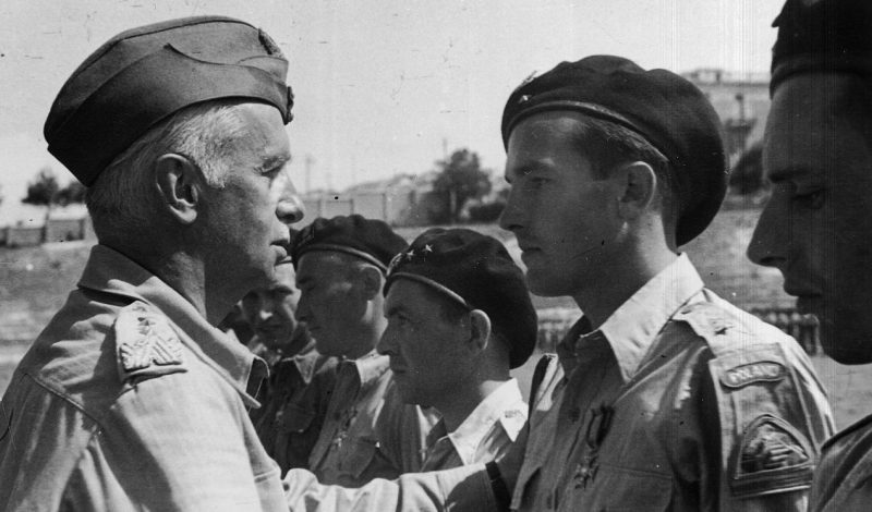 Визит генерала Казимира Соснковского на итальянский фронт. 1944 г.