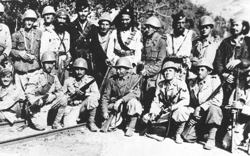 Итальянцы и четники у Ябланицы. 1943 г.