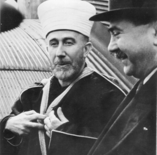 Нацистские коллаборационисты Хадж Амин аль-Хусейни и Миле Будак. Сараево, 1943 г.