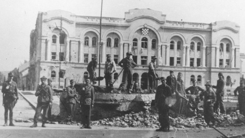 Пленные усташи в Баня-Луке. Сентябрь 1944 г.