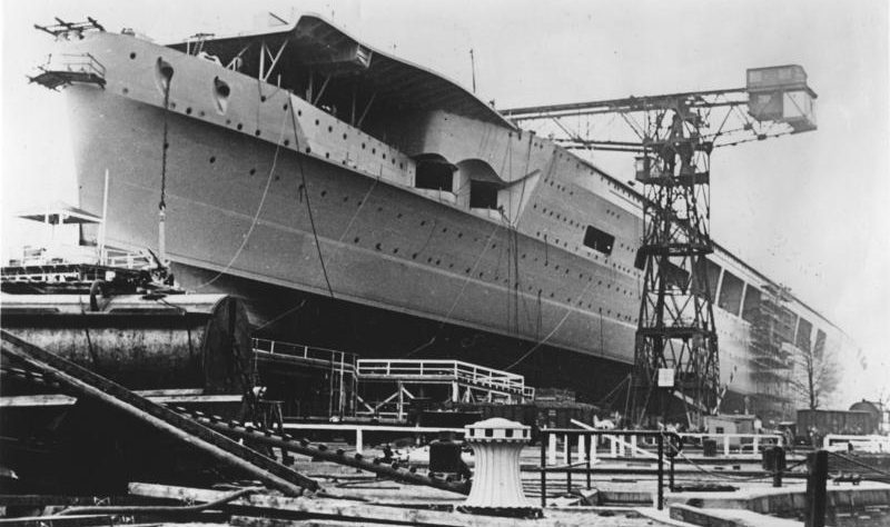 Строительство немецкого авианосца «Graf Zeppelin».
