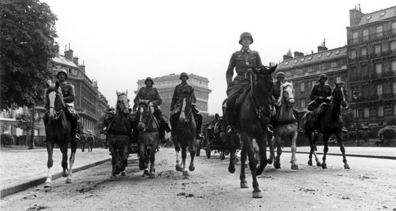 Парад немецких войск в Париже. Июнь 1940 г. 