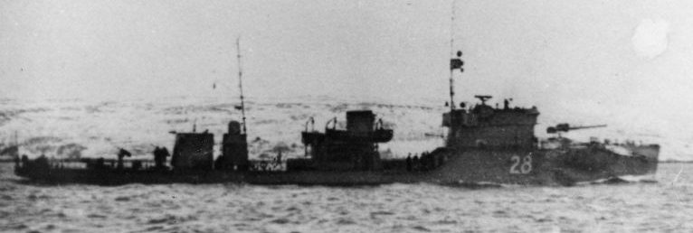 Пограничный сторожевой корабль Беломорской флотилии Северного флота «Рубин».1942 г.