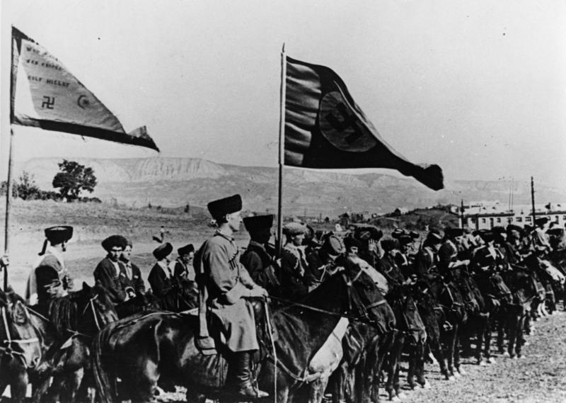 Русские казаки на службе Вермахта. 1942 г.