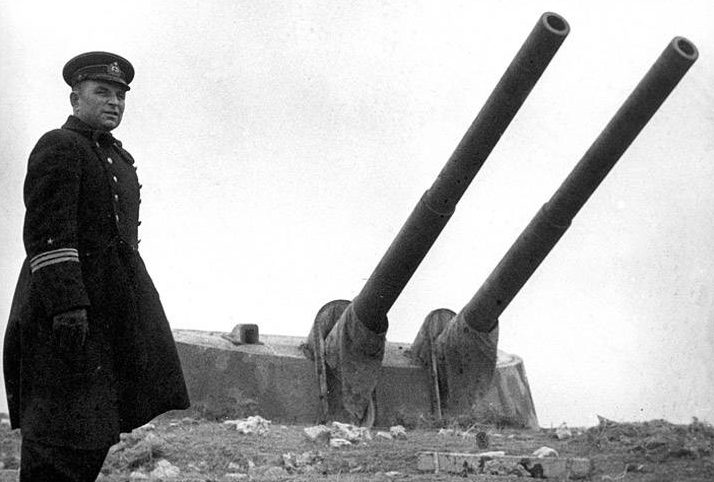 35-я бронебашенная береговая батарея. Севастополь 1942 г.