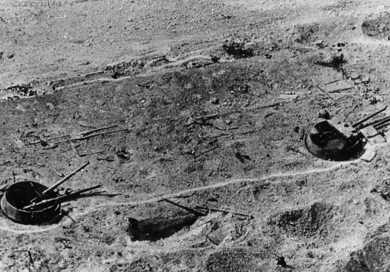 Позиции разрушенной 30-й батареи в Севастополе. 1943 г.