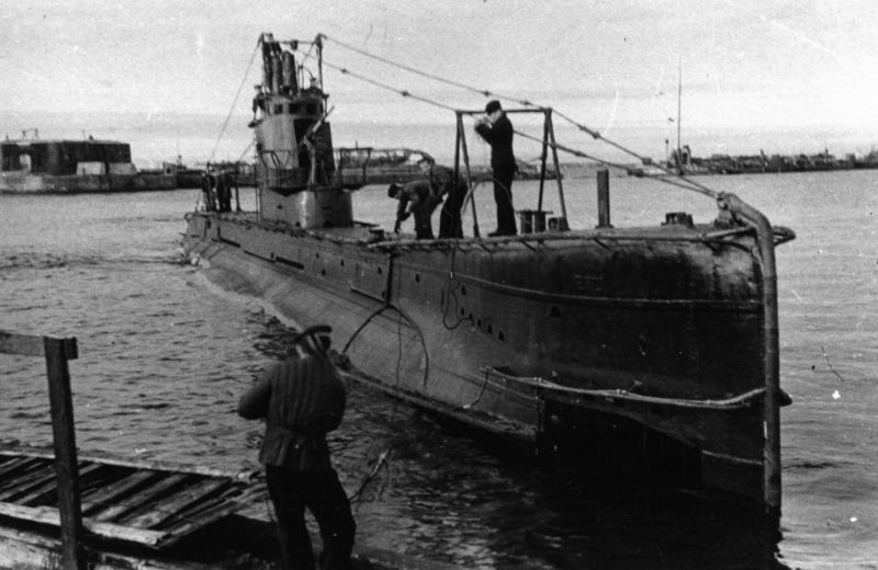 Подлодка «Щ-303» в порту Кронштадта. 1944 г. 