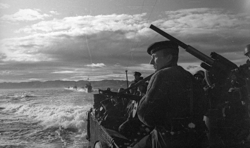Высадка на берег морской пехоты. Кольский п-ов 1941 г.