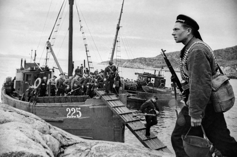 Высадка морского десанта Северного флота. 1942 г. 