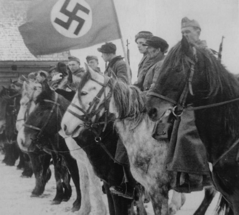 Кавалерийское подразделение из коллаборационистов, на Восточном фронте. 1943 г. 