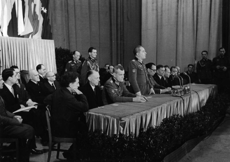 Заседание Комитет освобождения народов России (КОНР) в Берлине. Ноябрь 1944 г. 