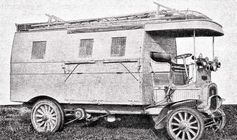 Ремонтная мастерская на шасси грузовика «Delahaye» для офицерской воздухоплавательной школы в Гатчине, 1913 г.