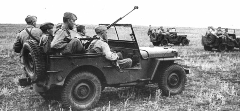 Американские внедорожники «Willys MB», поставленные в СССР.