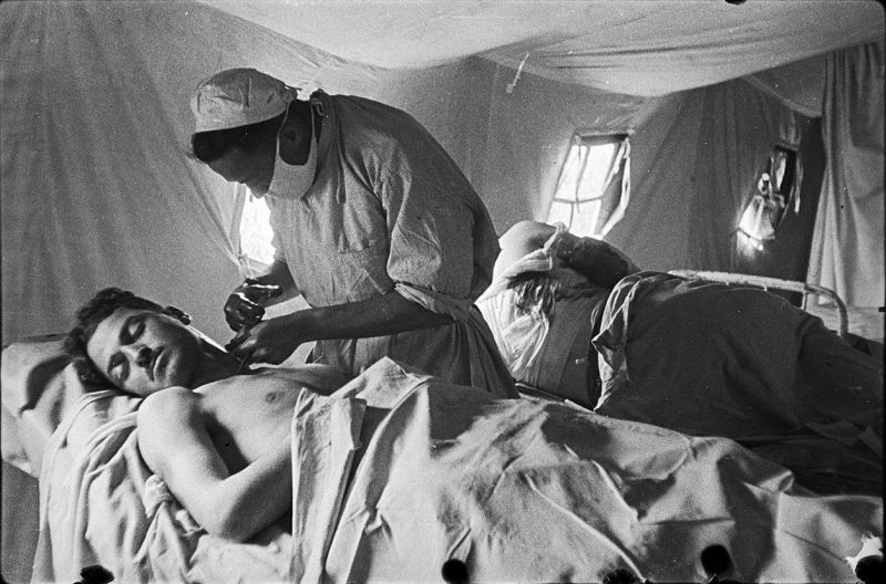 В медсанбате 73-го отдельного медико-санитарного батальона 77-й стрелковой дивизии. 1944 г.