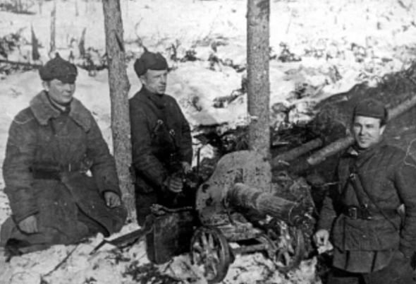Огневая позиция 5-го пограничного полка во время Зимней войны. 1940 г.