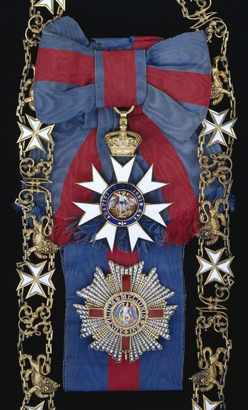 Лента с бантом, цепь, Великий крест и звезда ордена Святых Михаила и Георгия.