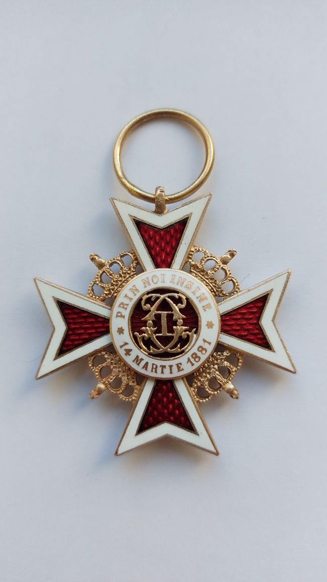 Аверс и реверс Большого Креста Ордена Короны Румынии образца 1932 г.