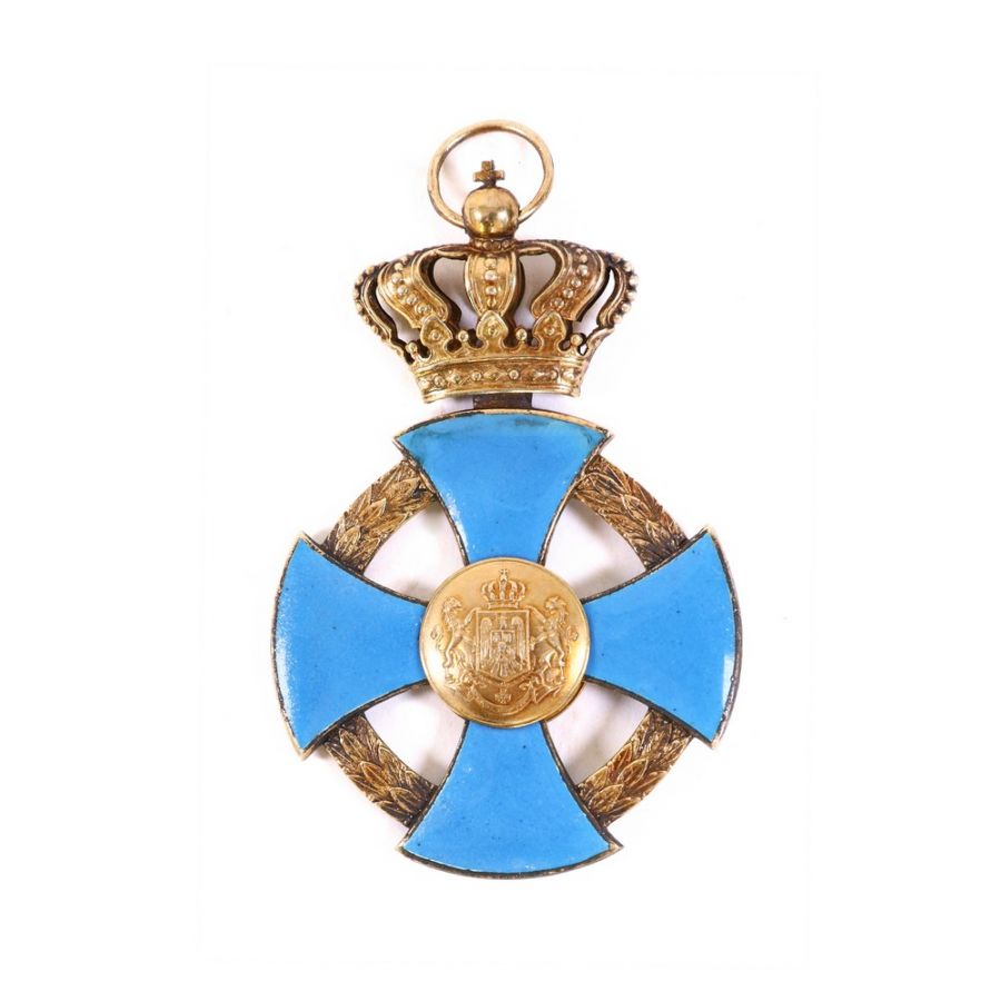 Аверс и реверс знака Кавалера Большого креста ордена «За верную службу».