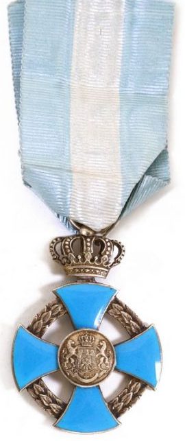 Знак Рыцаря ордена «За верную службу». 