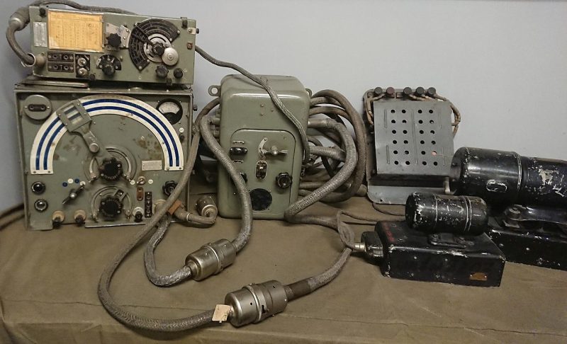 Комплект радиостанция РСБ-Ф образца 1940 года.