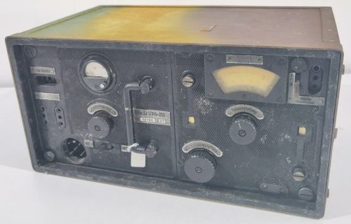 Немецкий УКВ радиоприёмник «Lorenz ukw Ec 1/24b».
