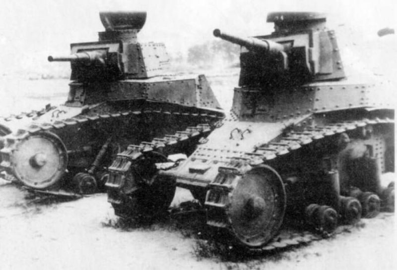 Легкие танки Т-18.