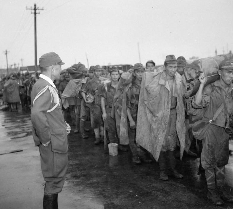 Отправка пленных домой. Бирма 1945 г.