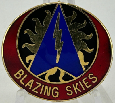 Знак 164-й артиллерийской дивизии.