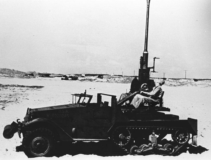 Опытная ЗСУ Т54 с 40-мм пушкой. 1941 г. 