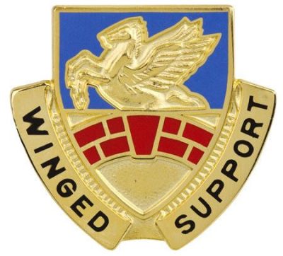 Знак 104-го авиационного полка.