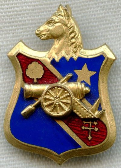 Знак 104-го полка полевой артиллерии.