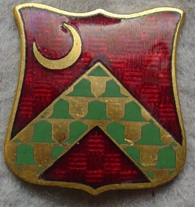 Знак 67-го берегового артиллерийского дивизиона.