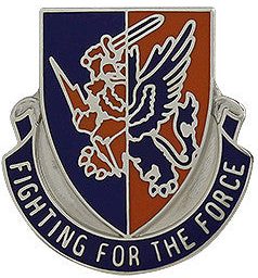 Знак 185-го авиационного полка.