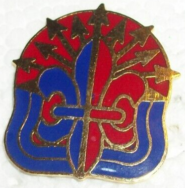 Знак 115-й полевой артиллерийской бригады.