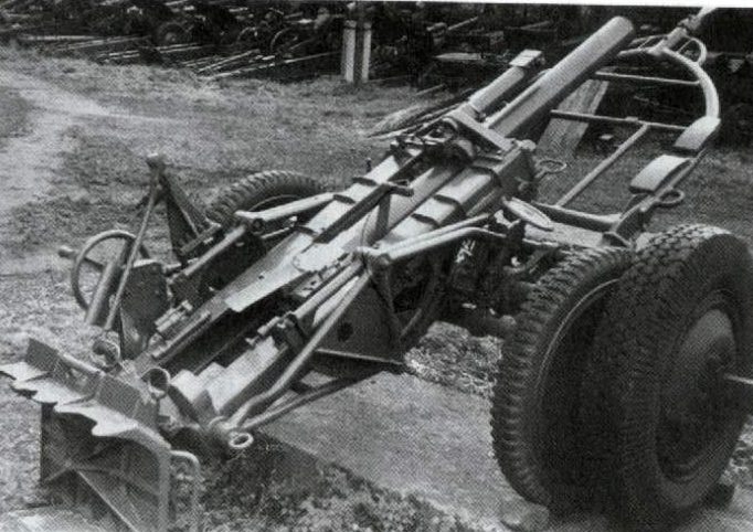 10-cm миномет Nebelwerfer 40.