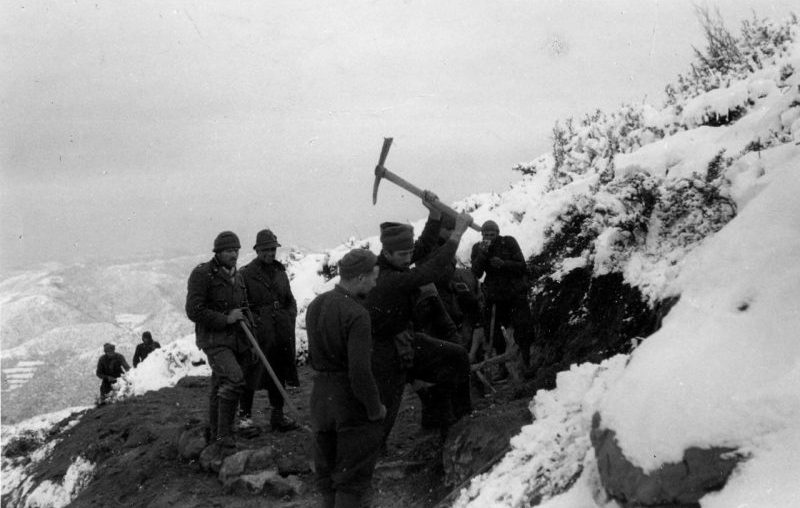 Итальянские войска в Баргулласе. 1941 г.