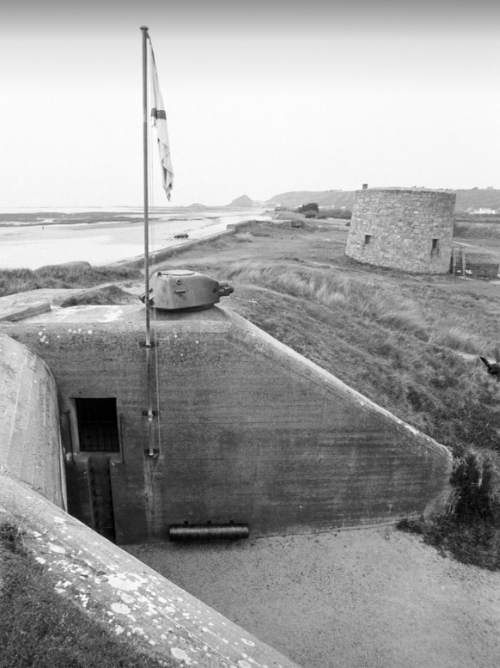 Останки немецких оборонительных сооружений. 1945 г.