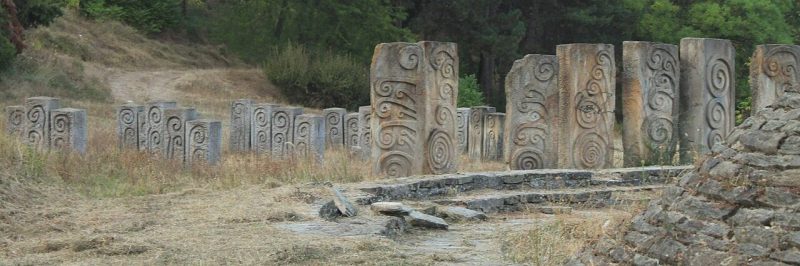 Мемориальный парк Революции в Лесковаце, посвященный бойцам NOVJ и жертвам фашизма из этого региона, погибшим в годы войны.