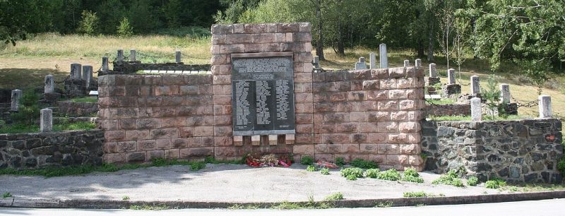 Мемориальное кладбище в Мальене.