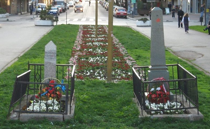 Памятники павшим бойцам в Нише.
