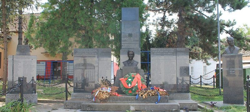 Памятник павшим бойцам Церевичах.